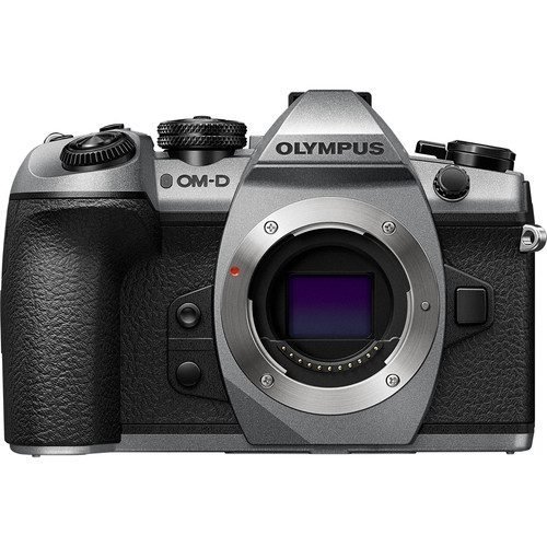 Olympus OM-D E-M1 Mark II (Body Only) (FREE SANDISK 32GB UHS-II & EXTRA BATTERY)